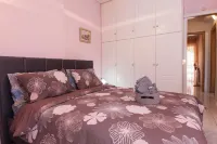 Chrisoupoli Cheerful 2 Bd Apt with Balcony Hotels near Mallia Kouvaria