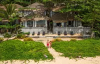Sealord Naithon Beach Phuket Hôtels à : Plage de Nai Yang