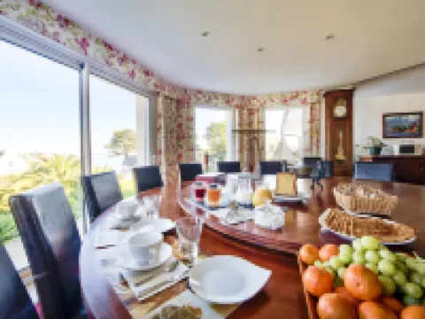 埃威爾艾爾格爾中途停留酒店 洛基雷克酒店