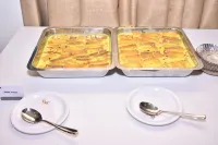 White Feather - breakfast