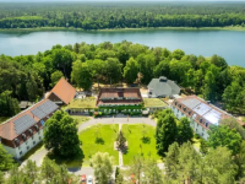 ホテル デルンゼー - ショルフハイデ テンプリーンのホテル