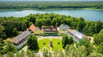 Hotel Döllnsee-Schorfheide (4-Sterne) Hotels in der Nähe von “Liebesbrücke“ Prenzlau