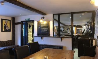 The White Hart