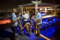 Ciqala Luxury Suites - San Juan - bar