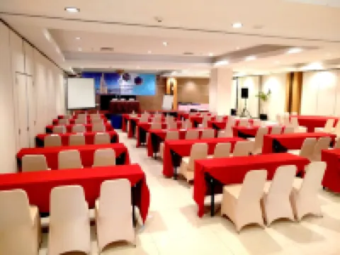 Transera Hotel Pontianak Hotels in Benua Melayu Darat