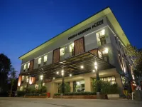 Green Garden Place Hotel di Na Kha