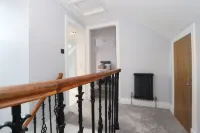 Dollar Apartments-41 Bridge Street - 4-Star