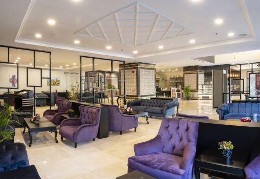 3. 그랜드 마켈 호..