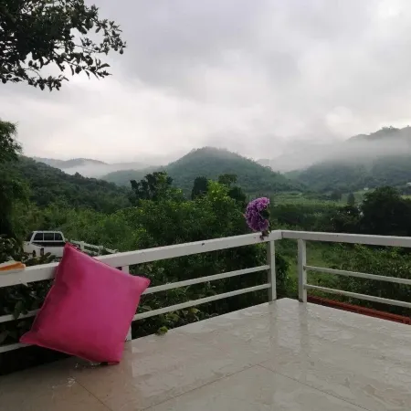 Ingmhok Country Mountain View Resort