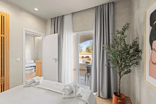 Nikos Apartments - Beach