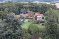 B&B la Ferme des Bordes Hotels in Ange