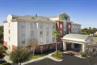 Holiday Inn Express & Suites Uvalde Отели в г. Ювалде