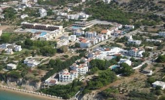 Island Blue Hotel