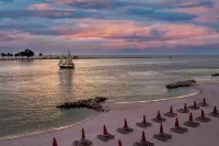 Hampton Inn & Suites Clearwater Beach Các khách sạn ở Clearwater Beach