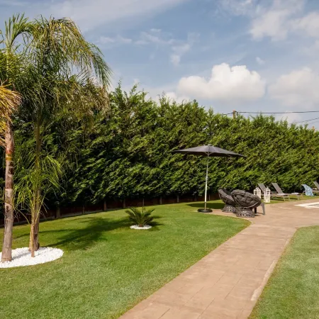 Amaen Luxury House