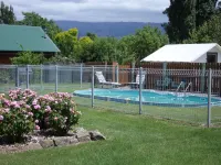 Central Chalets Ltd - Pools