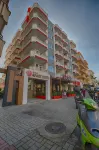Hma Hotel & Suites