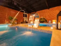 Quindeloma Art Hotel And Gallery - piscine