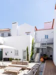 Limehome Evora Largo Dos Penedos Hôtels à : Evora