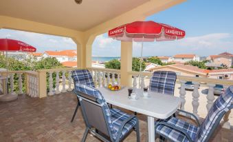 Apartments Delic Pejic