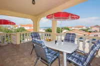 Apartments Delic Pejic