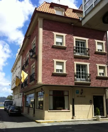 As Areas I Отели в г. Loiba