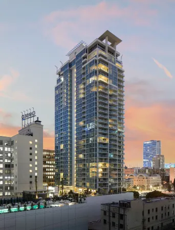 Level Los Angeles - Downtown South Olive Отели рядом с достопримечательностью «The Fountain Theatre»