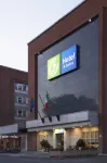 City Hotel & Suites Hotels near Oratorio Della Nunziatella