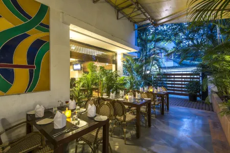 Hotel Park Central Koregaon Park Отели рядом с достопримечательностью «Bund Garden»