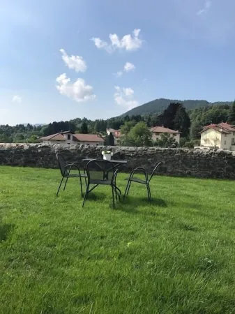 Corte di Pellio Отели рядом с достопримечательностью «Casinò di Campione»