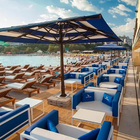 Luxury Rooms Bajamonti Отели рядом с достопримечательностью «Пляж Езинац»