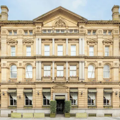 The Sir Thomas Hotel Hotels near James Street Station