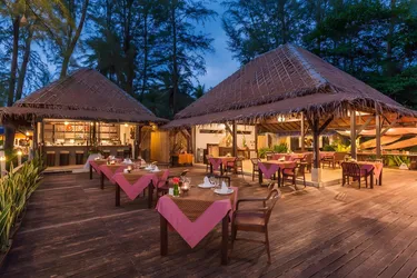 รูปภาพของหาดสน รีสอร์ท