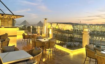 New Museum ,Pyramids inn