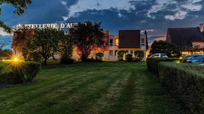 Logis Hostellerie d'Aussois Отели в г. 