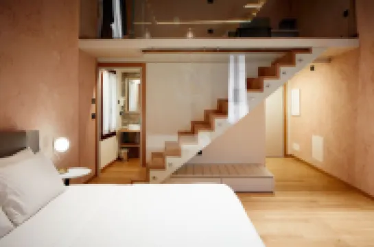 카 데이 프로베르비 스위트, 베니스 딥 컬처