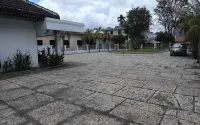 Tunjung Nyaho Guest House ( Tng ) Hoteles en Menteng