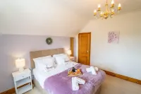Exclusive Cottage - Hot Tub - Pets OK - In Norfolk Broads