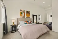 The Colorado House in Old Town Brewery District!!