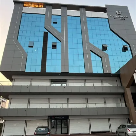 hotel royal sky