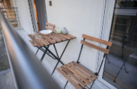 Grec Maison Piraeus by GrecCollection