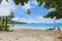 Holiday Suites Port Barton Hotels in Roxas