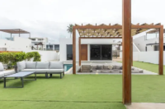 Tills Beach Resort Hotels in 