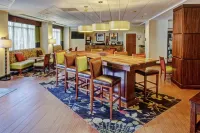 Hampton Inn Elizabeth City - parking