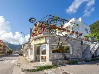 Apartmani Terminal Hotels in Budva