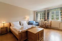 Pension Slunečnice & Panorama Restaurace Farma Hotels in Petzer