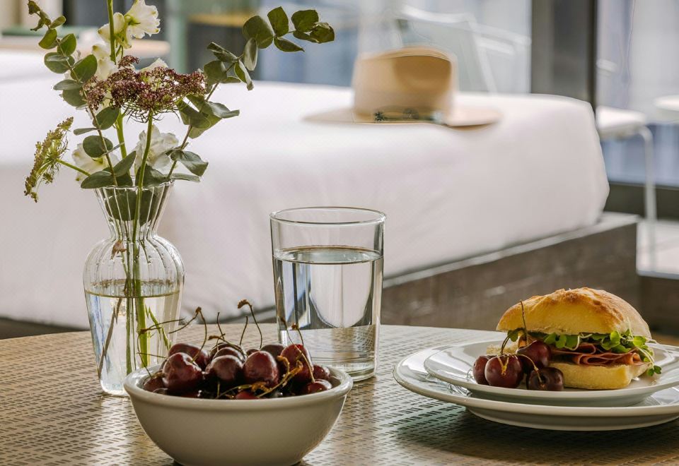 Sonder Maisonneuve Apartments Downtown의 리빙 공간