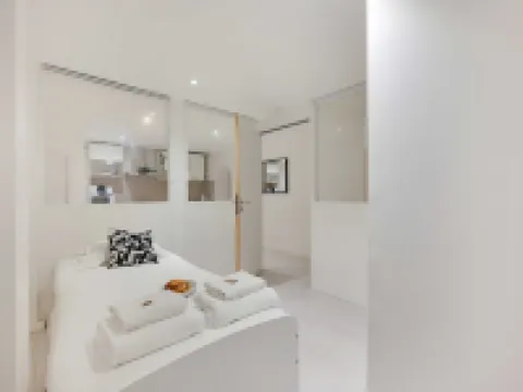 Spacious apartment - 2BR/4P- Le Kremlin-Bicêtre Hotels in Le Kremlin-Bicetre