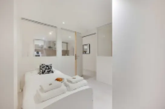 寬敞公寓-兩卧室四人-克雷姆林比塞特