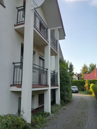 Villa Krasnowolska Airport Отели в г. Пясечно